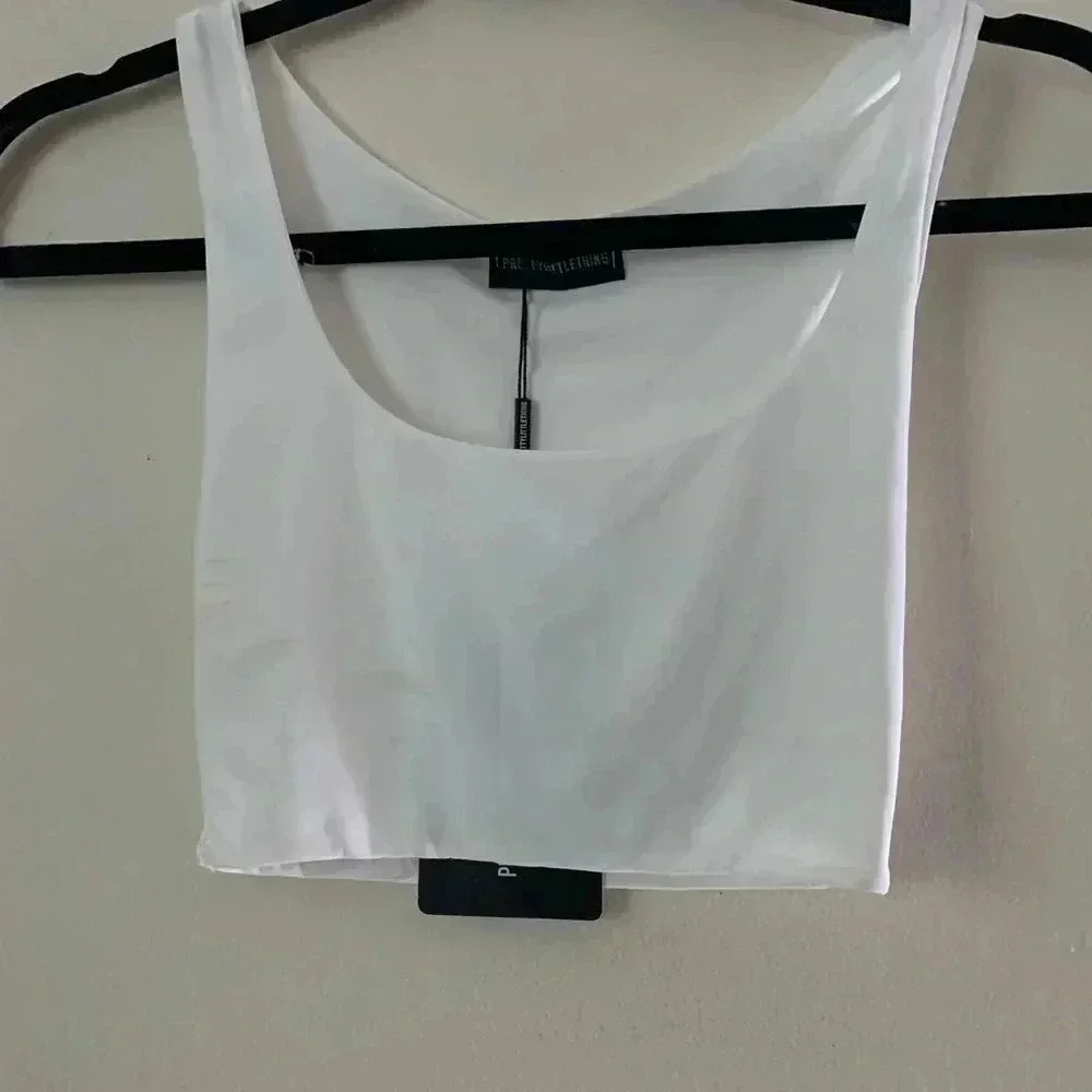 Pretty little thing crop top